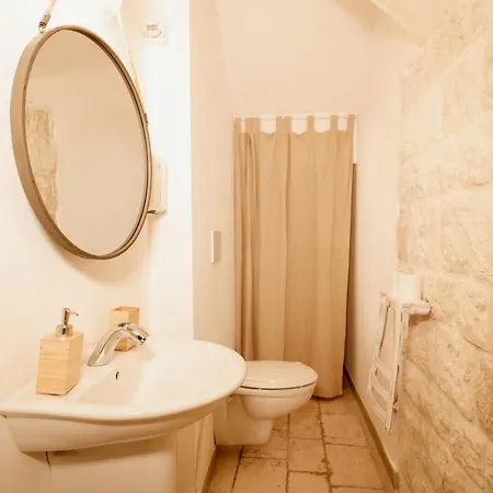 A Stare - Stone In The Historic Center - Apartment *