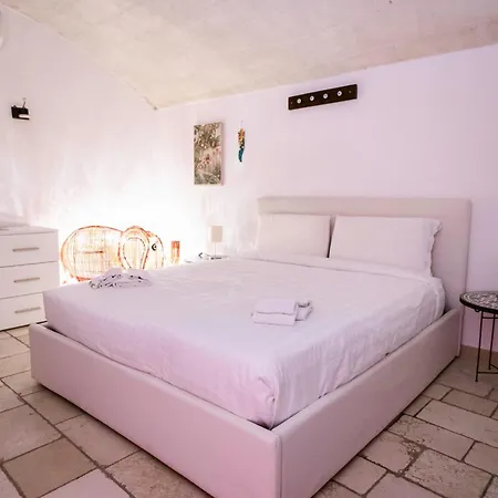 A Stare - Stone In The Historic Center - * Molfetta